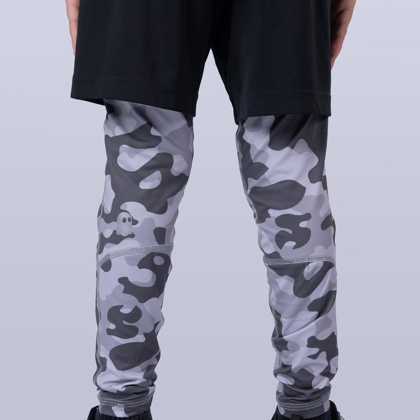 Boy's Base Leggings - Gray Camo