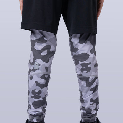 Boy's Base Leggings - Gray Camo